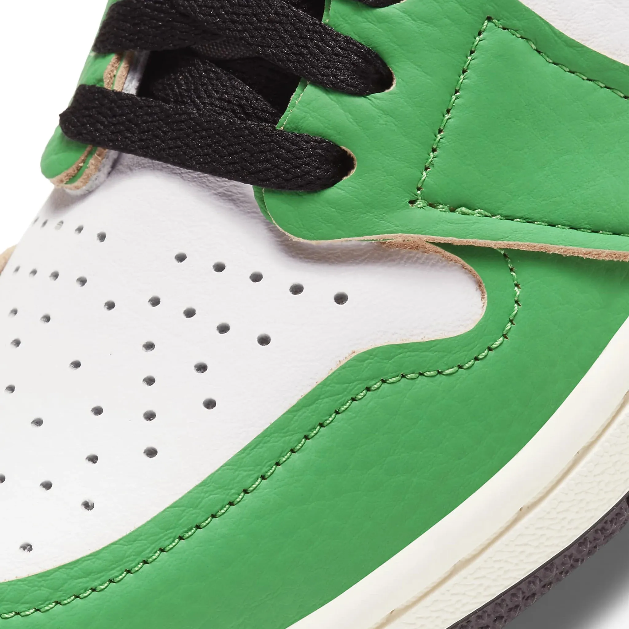 Air Jordan 1 High Lucky Green Sneaker (W)