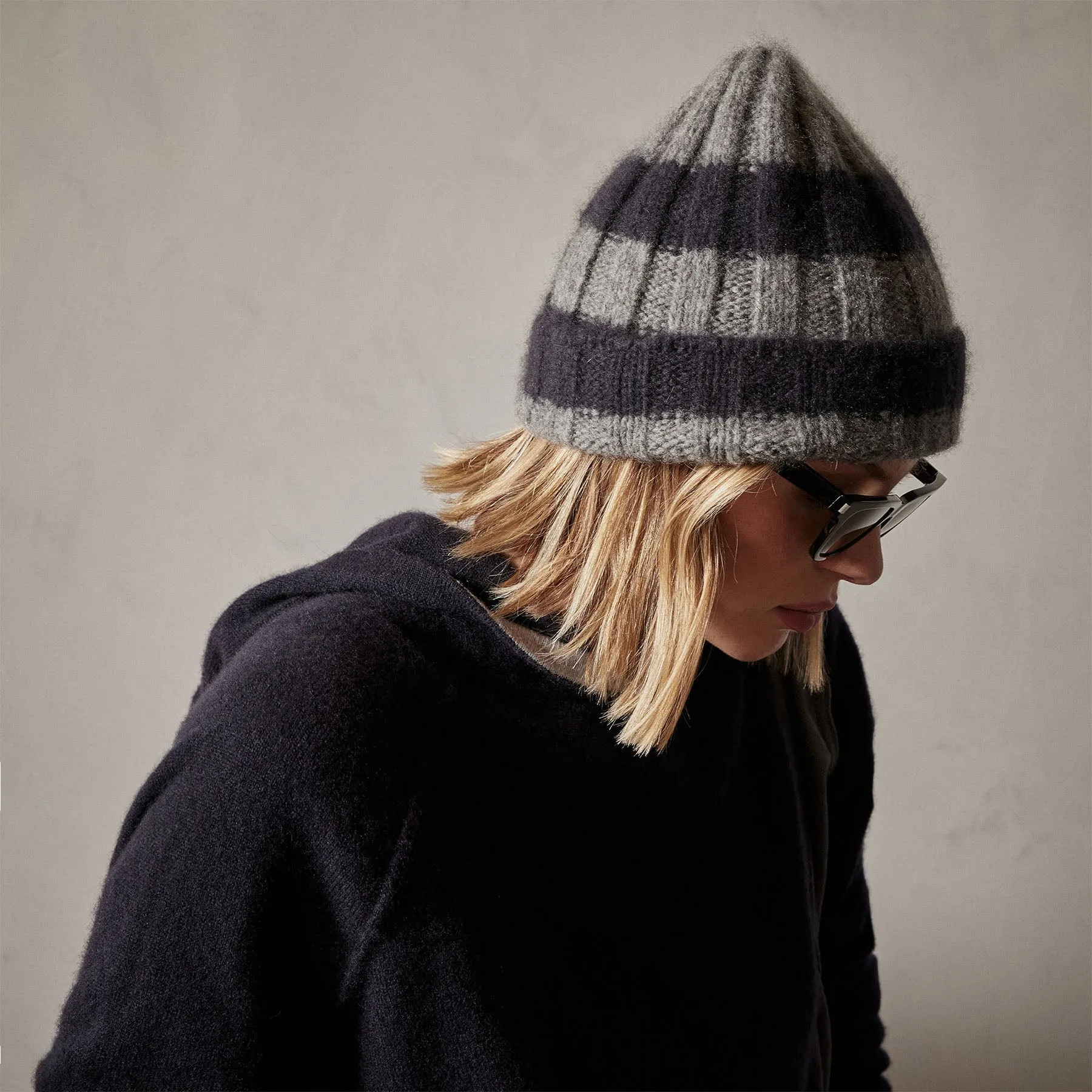 Cashmere Striped Beanie - Black/Thunder