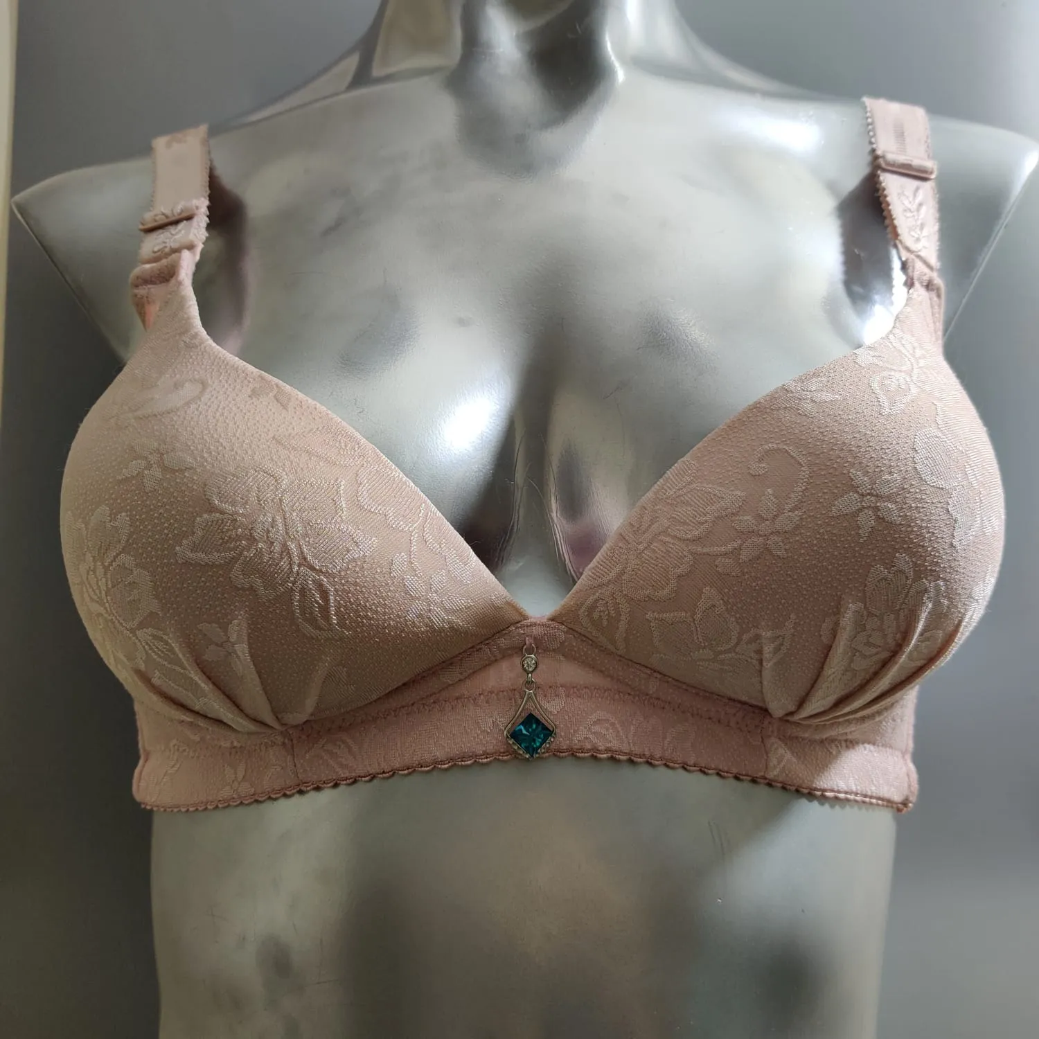 COMFORT PUSH-UP PADDED BRA ZB8