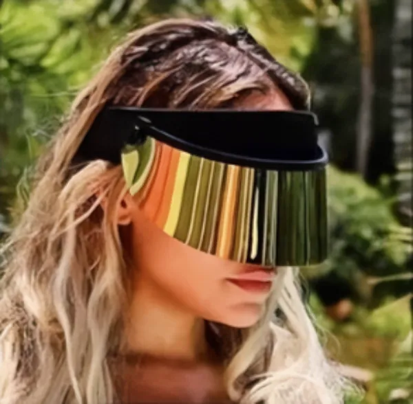 GOLD LENS PAPARAZZI VISOR™ 2.0 Sun Hat