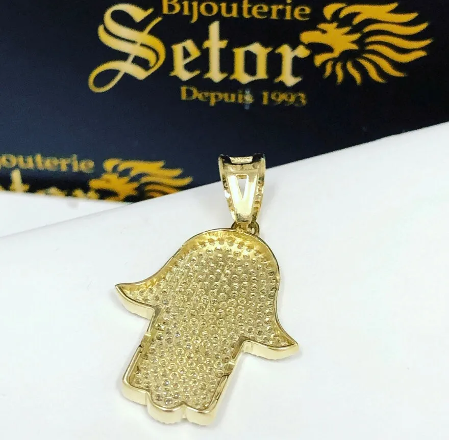 Hamsa diamond pendant