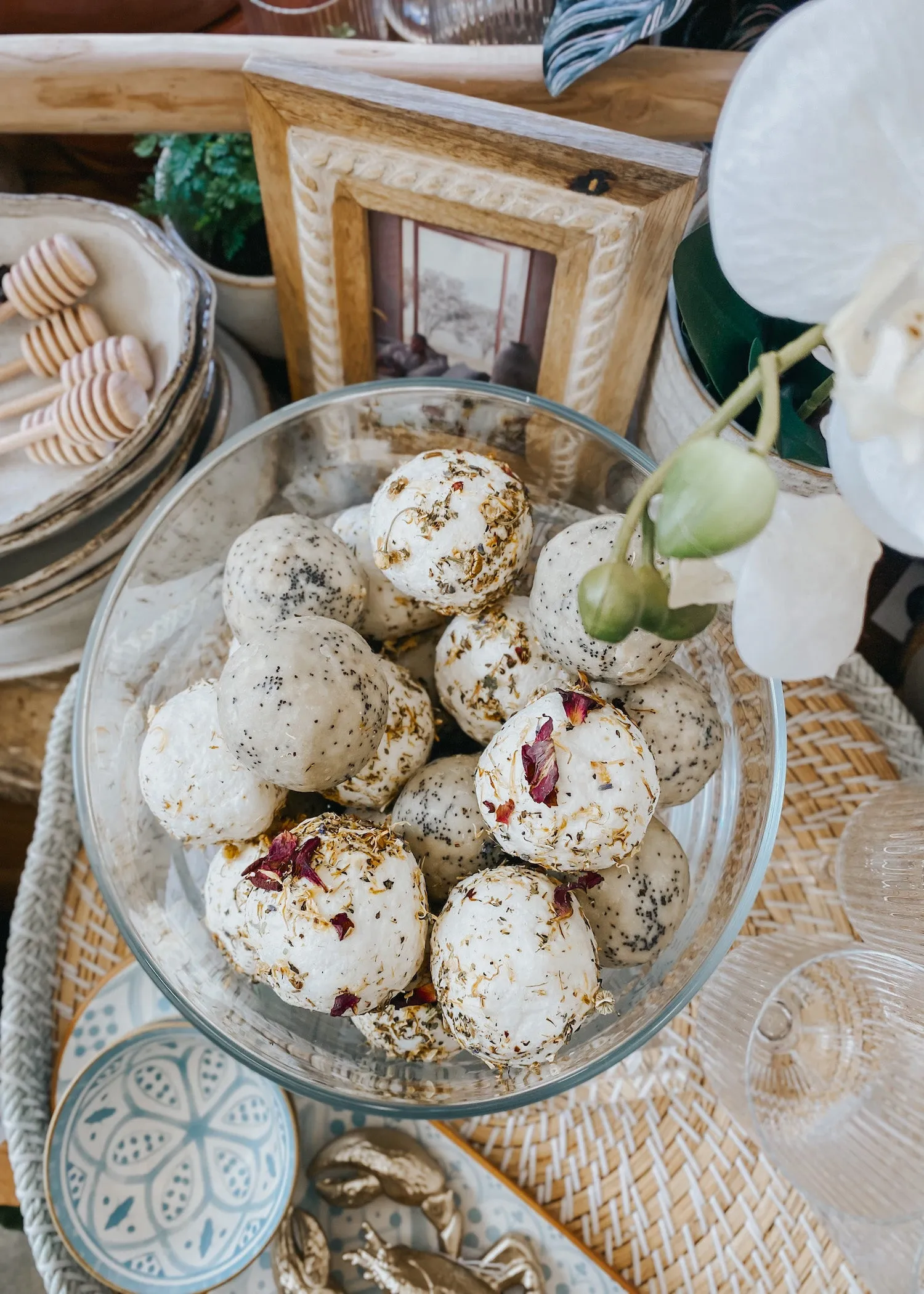 Handmade Soap Ball - Lemon Myrtle   Poppy Seed