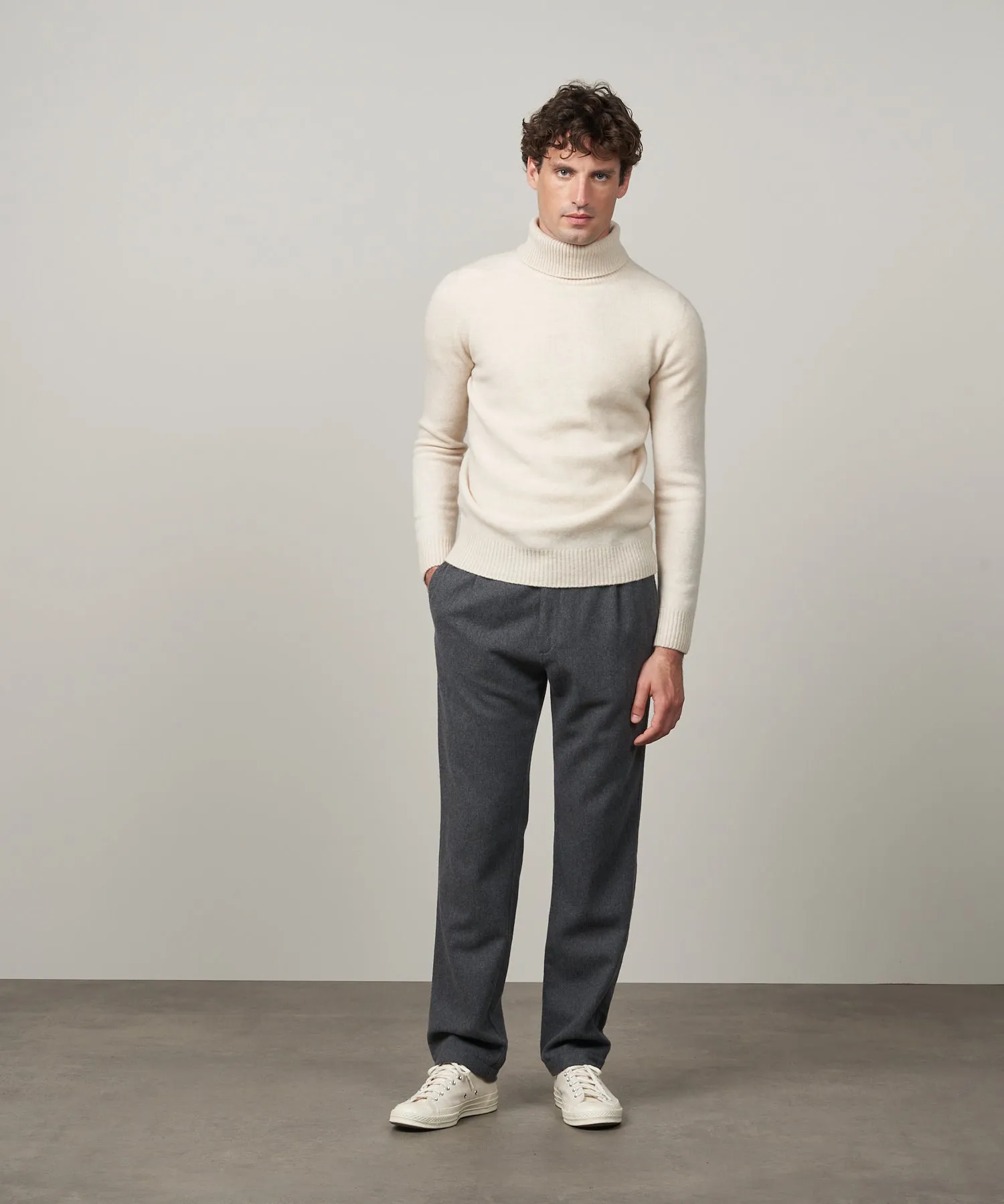 HARTFORD Off White Merino Wool Seamless Roll Neck