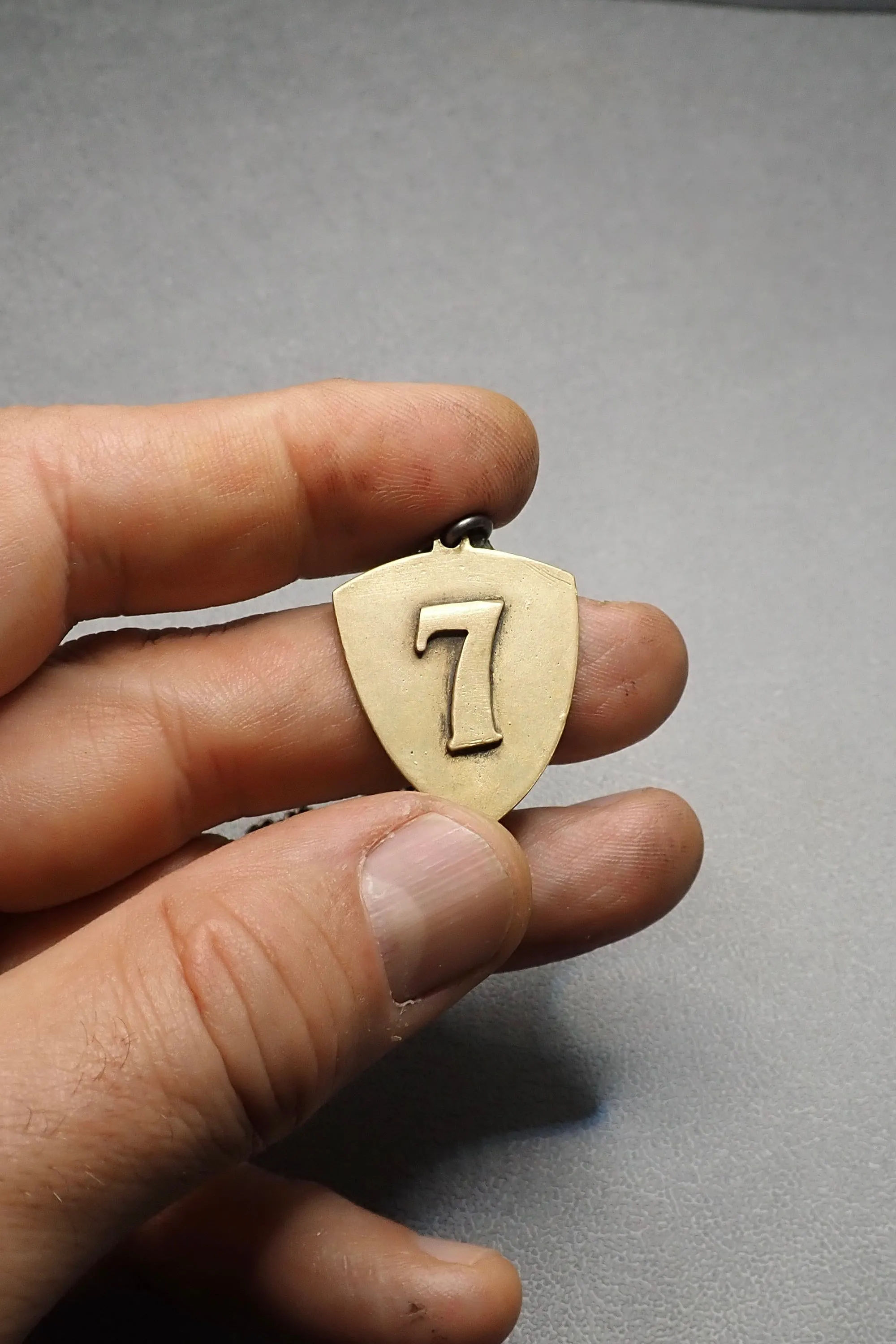 LUCKY 7 PENDANT NECKLACE