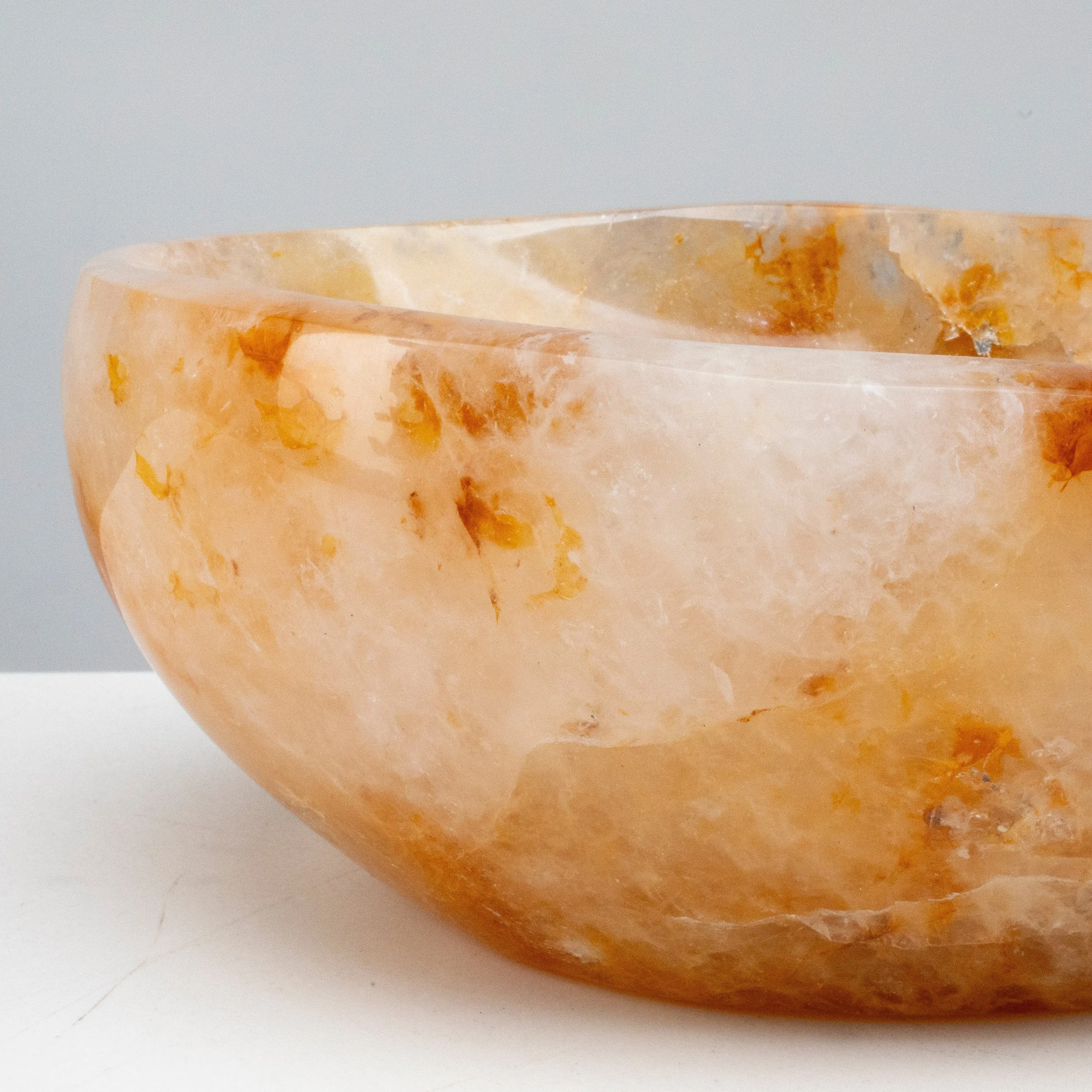 Natural Golden Healer Quartz Bowl (Hematoid Quartz) - 5.5 / 1,100 grams