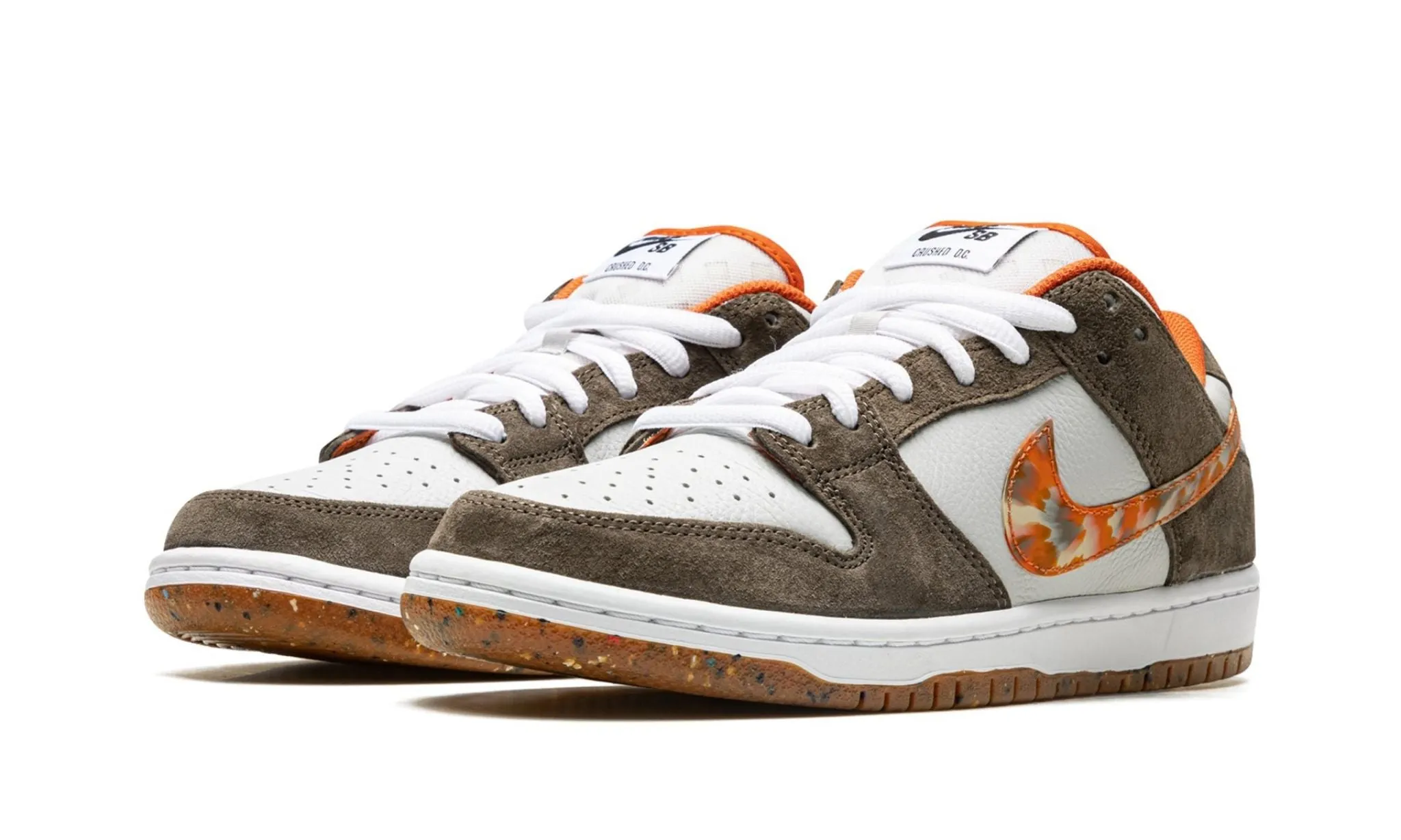 NIKE SB DUNK LOW CRUSHED D.C