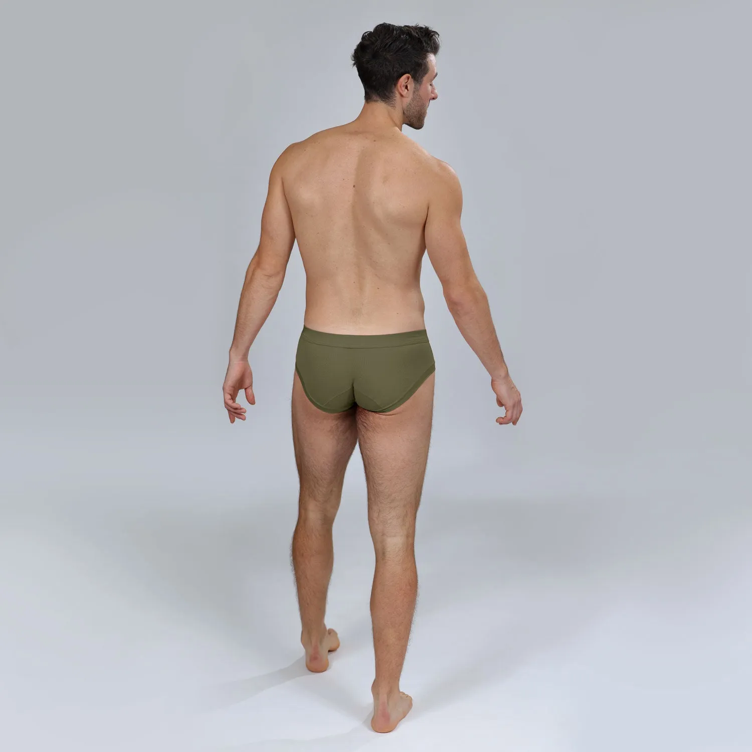 The TBô Military Green Brief