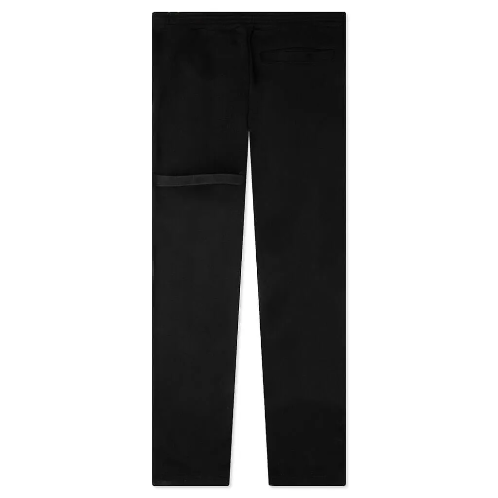 Tricon Buckle Sweatpant - Black